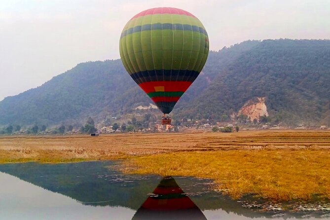 Pokhara: Hot Air Ballooning Tour in Pokhara - Finding the Annapurna range in the morning light