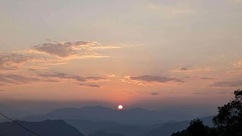 Pokhara: Sarangkot Sunrise with Half or Full-Day City Tour - Where Mahendra Cave fits into the plan