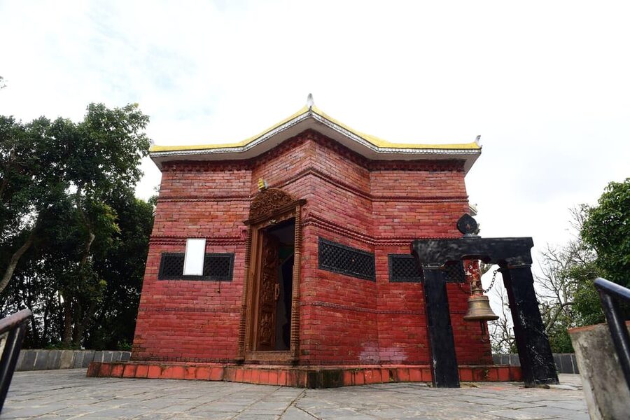 Pokhara Sightseeing By Bus: Day Trip - Mahendra Cave, an easy stop with a darker side