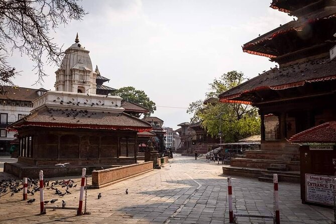 Private Tour of 4 UNESCO Heritage Sites in Kathmandu by Car - What the private car changes